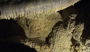 Carlsbad Caverns flowstone