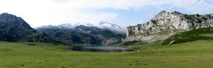 Lago Ercina, Asturias, panorama from North (JPEG 2013)