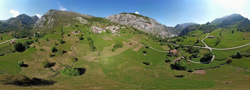 A 360° source image (reduced in size 24×)